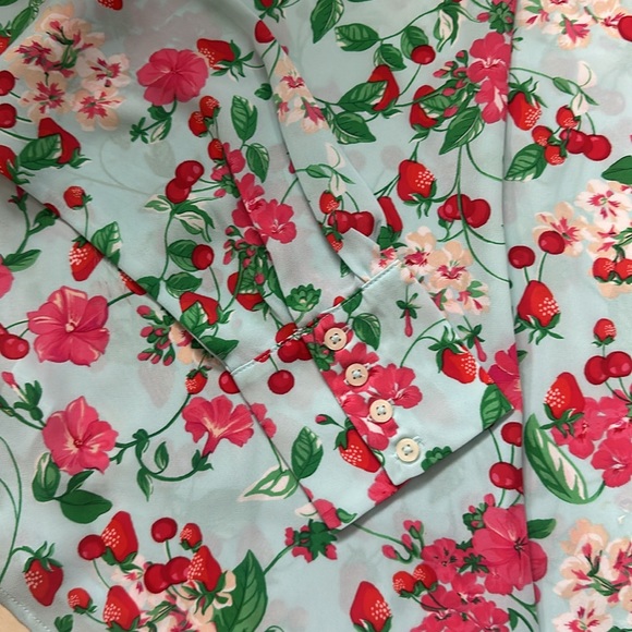 NWT SP Ann Taylor Woman’s Blouse - Picture 3 of 5